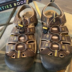 Keen Men’s sandals